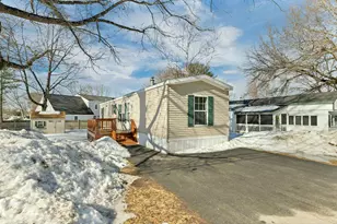 41 Hayes Mobile Home Park, Exeter, NH 03833 - Photo 1