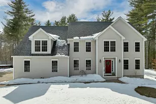 147 Boulder Dr, Barrington, NH 03825 - Photo 1
