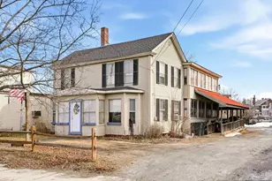 88 Pleasant St, Claremont, NH 03743 - Photo 1