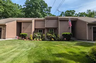 30 Maple Ave, Hampstead, NH 03841 - Photo 1