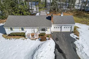 4 Tully St, Windham, NH 03087 - Photo 1