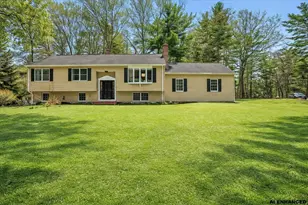 12 Old Gordon Rd, Brentwood, NH 03833 - Photo 1