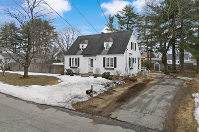 86 Lamprey Street, Manchester, NH 03102 - Photo 1