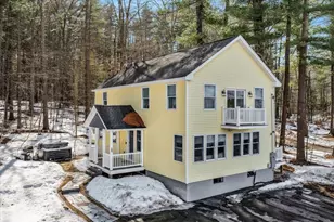 29 Beaver Lake Ave, Derry, NH 03038 - Photo 1