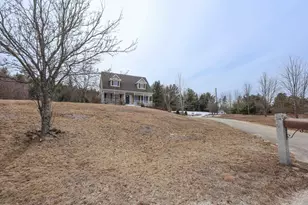 44 Pearson Ln, New Boston, NH 03070 - Photo 1