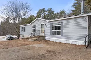 709 S Main St, Franklin, NH 03235 - Photo 1