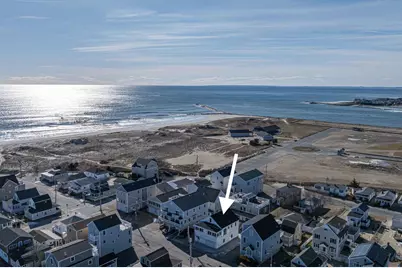 14-16 Dover Avenue #1, Hampton, NH 03842 - Photo 1