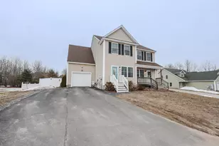 91 Trinity Cir, Rochester, NH 03839 - Photo 1