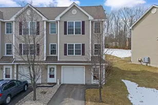10 Split Rock Dr, Rochester, NH 03839 - Photo 1