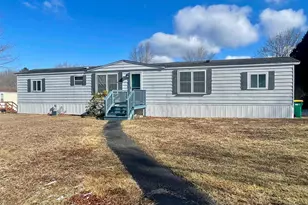 7 Granite Dr, North Hampton, NH 03862 - Photo 1