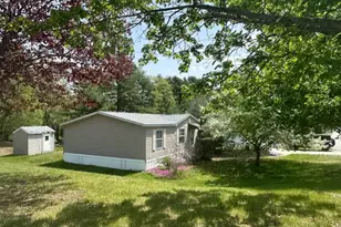 2 Sagamore Ln, Rochester, NH 03867 - Photo 1