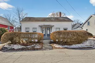 11-13 Jackson St, Hillsboro, NH 03244 - Photo 1