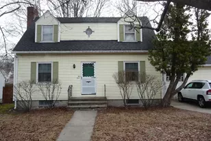 857 Union St, Manchester, NH 03104 - Photo 1