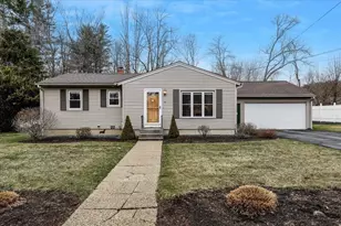 26 Bert St, Hooksett, NH 03106 - Photo 1
