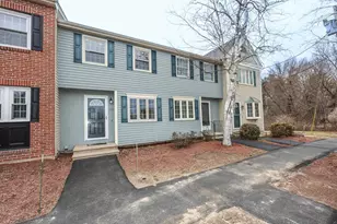 123 Fox Hollow Dr, Hudson, NH 03051 - Photo 1