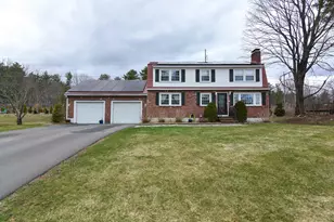40 Barkland Dr, Derry, NH 03038 - Photo 1