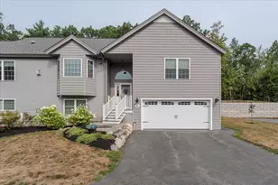 9 Springfield Dr, Hampstead, NH 03826 - Photo 1