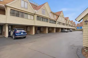 989 Ocean Blvd, Hampton, NH 03842 - Photo 1