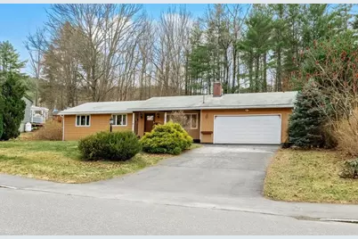 79 East Street, Claremont, NH 03743 - Photo 1
