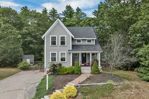 14 Winslow Dr, Exeter, NH 03833 - Photo 1