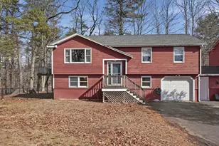 9 Kimberly Dr, Seabrook, NH 03874 - Photo 1