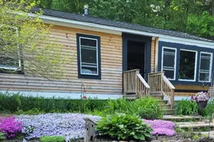 8 Jennifer St, Danville, NH 03819 - Photo 1