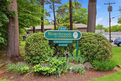 777 Middle Road #72, Portsmouth, NH 03801 - Photo 1