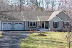 22 High Meadow Dr, Deerfield, NH 03037 - Photo 1