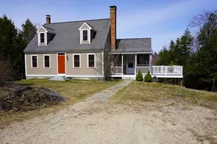 380 Scribner Hill Rd, Wakefield, NH 03830 - Photo 1