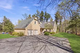 82 Truell Rd, Hollis, NH 03049 - Photo 1