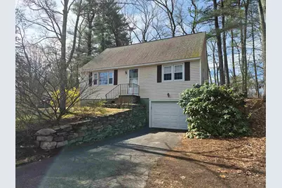 9 Moe Street, Nashua, NH 03062 - Photo 1