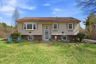 6 Heather Dr, Hooksett, NH 03106 - Photo 1