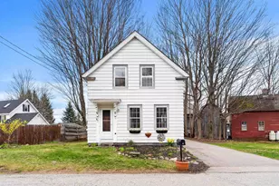 9 Railroad Ave, Newfields, NH 03856 - Photo 1
