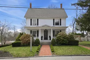 198 Linden St, Manchester, NH 03104 - Photo 1