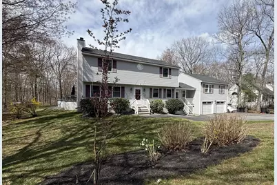 14 Garvin Road, Derry, NH 03038 - Photo 1