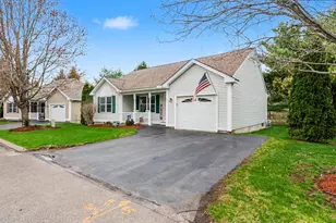 5 Madeleine Ct, Hudson, NH 03051 - Photo 1