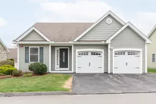 59 Sagewood Dr, Pelham, NH 03076 - Photo 1
