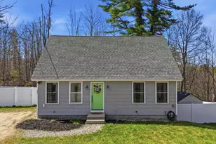 425 Weare Rd, New Boston, NH 03070 - Photo 1