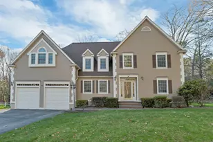 34 Stowecroft Dr, Hampton, NH 03842 - Photo 1