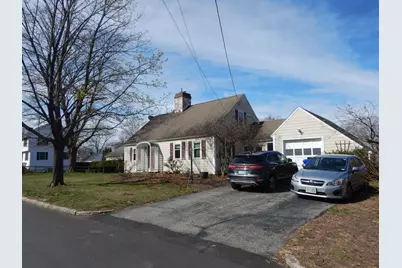 180 Birchwood Road, Manchester, NH 03104 - Photo 1