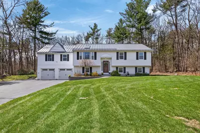 5 Maureen Lane, Hudson, NH 03051 - Photo 1