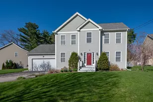 2 Jennifer Dr, Nashua, NH 03062 - Photo 1