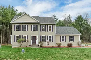 5 Berlang Rd, Londonderry, NH 03053 - Photo 1