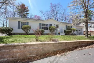 100 Ledgewood Way, Manchester, NH 03104 - Photo 1