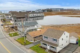 543 Winnacunnet Rd, Hampton, NH 03842 - Photo 1