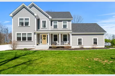 4 Overlook Drive, Epping, NH 03042 - Photo 1
