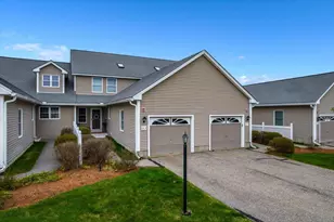 214 Cardigan Dr, Pembroke, NH 03275 - Photo 1