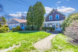 536 Middle Rd, Portsmouth, NH 03801 - Photo 1