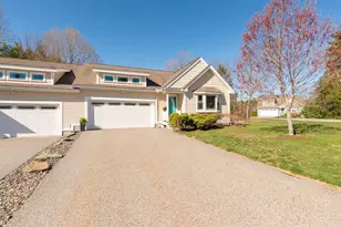 53 Veterans Way, Hampstead, NH 03841 - Photo 1