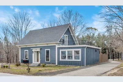54 Middle Road, Brentwood, NH 03833 - Photo 1
